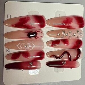 Crimson Web Coffin‎ Nail Set
